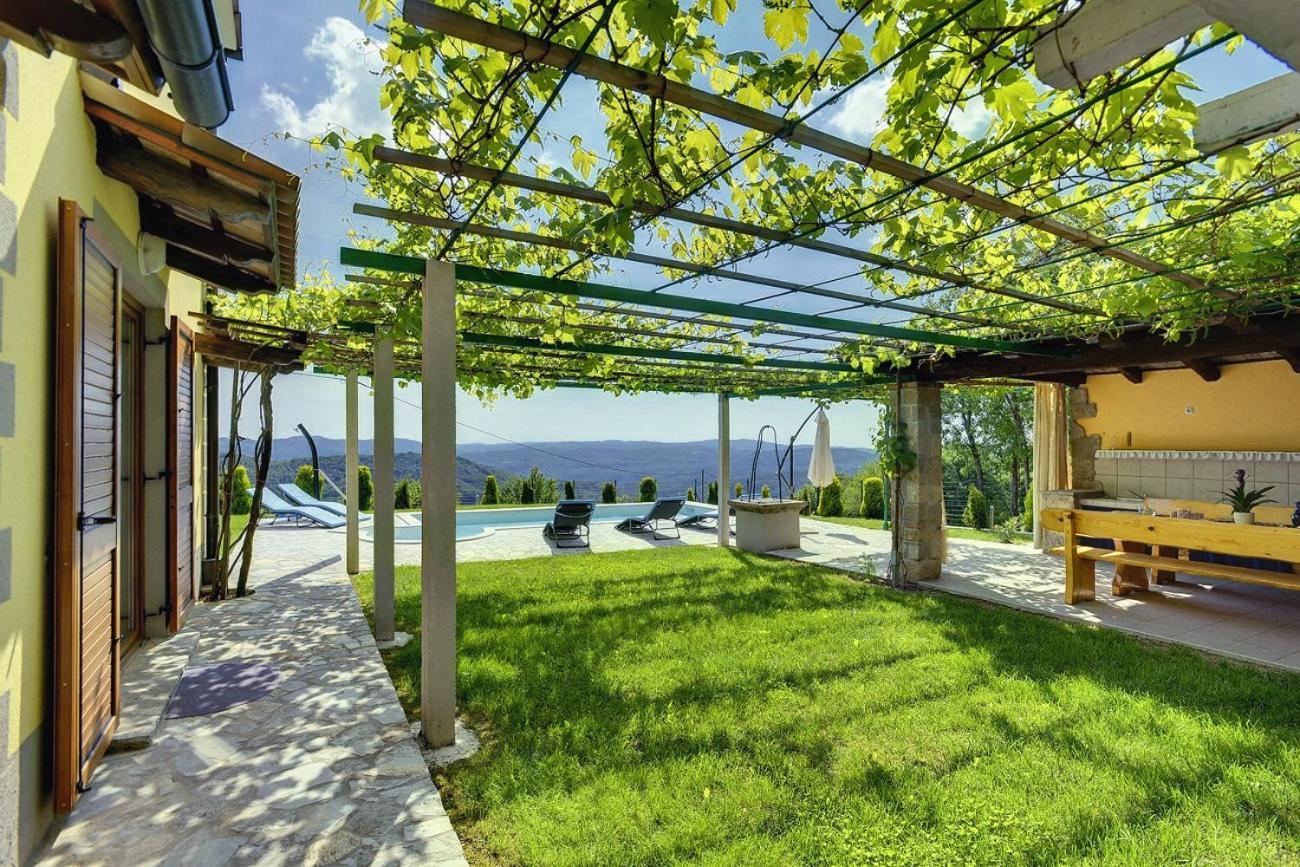 Villa Bella Lupoglav  Exterior photo